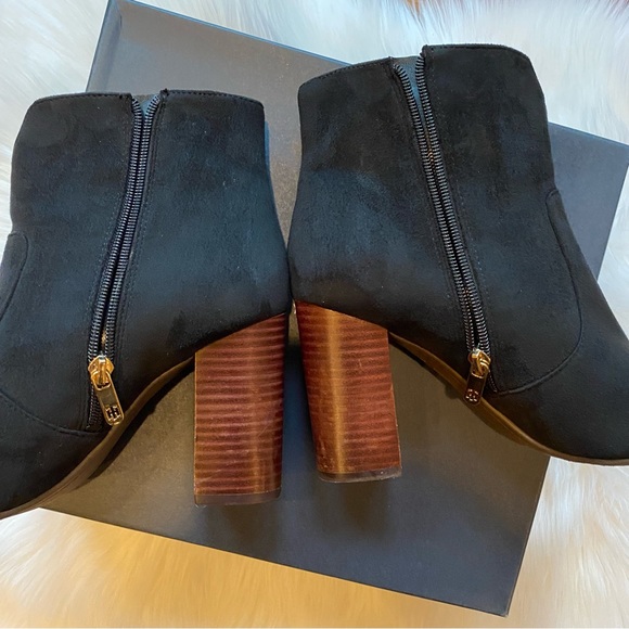 Tommy Hilfiger “Domain 3” Boots - Picture 3 of 13